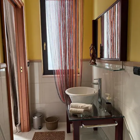 Casa Milady * バーリ