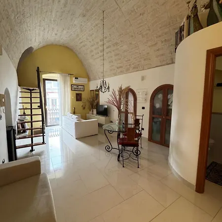 Semesterbostad Casa Milady
